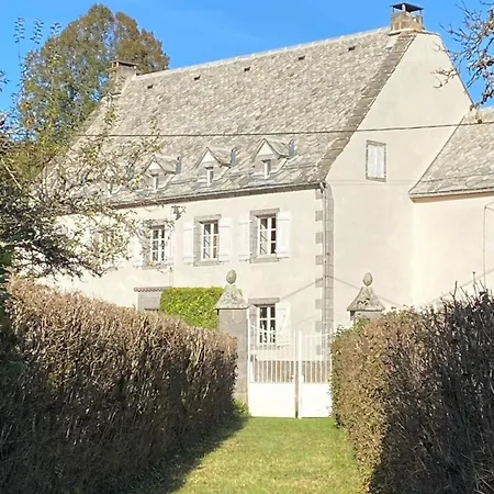 Maison De Caractère Au Cœur Des Volcans D'auvergne * Gelles