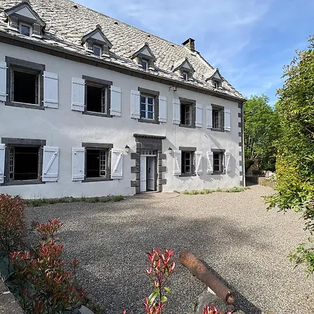 Maison De Caractère Au Cœur Des Volcans D'auvergne * Gelles