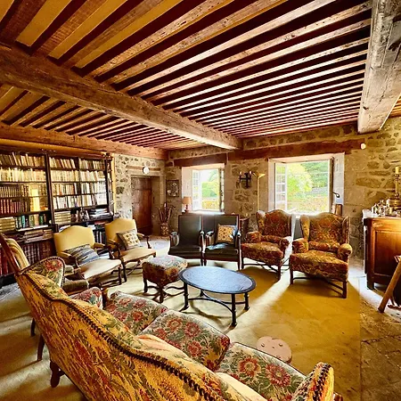 Villa Maison De Caractère Au Cœur Des Volcans D'auvergne Gelles